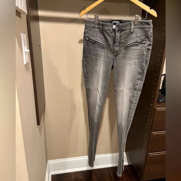 Express Gray Skinny Jeans with Vintage-Inspired Style - Picture 1 of 7